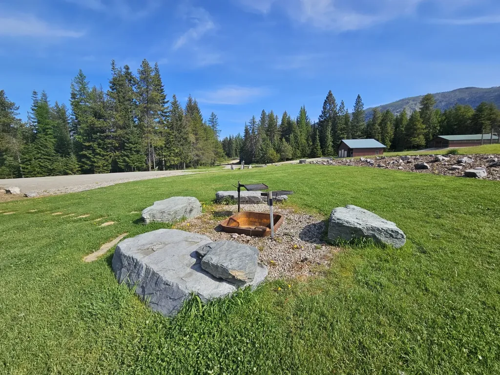5 Fernwood Way Trout Creek MT 59874