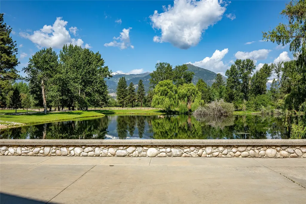 81 And 83 Bell Crossing W Stevensville MT 59870