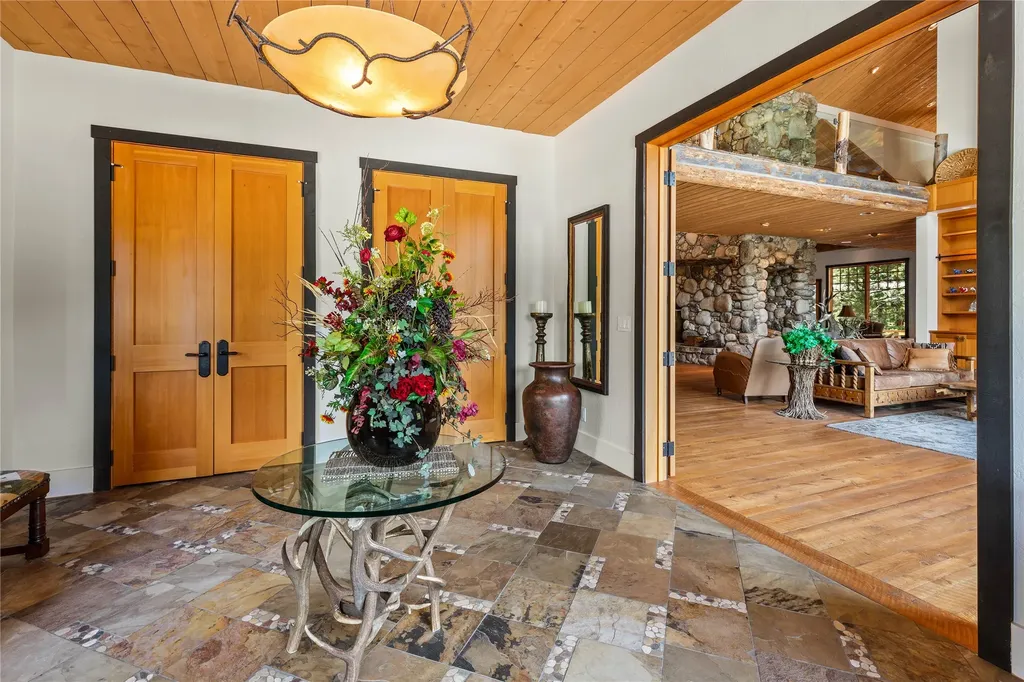 81 And 83 Bell Crossing W Stevensville MT 59870