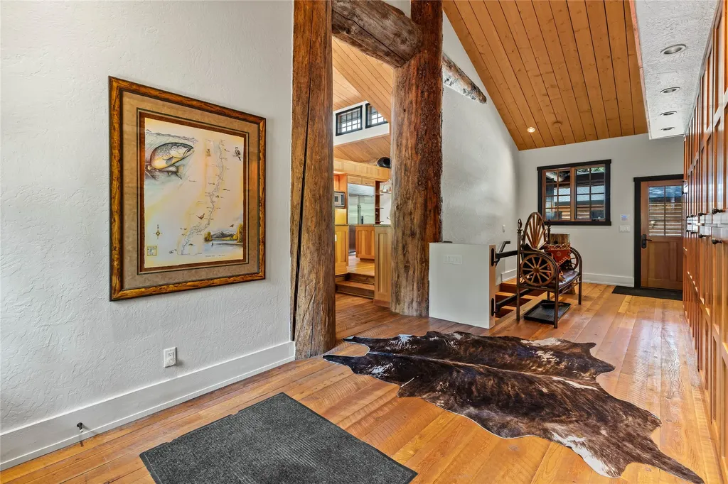 81 And 83 Bell Crossing W Stevensville MT 59870