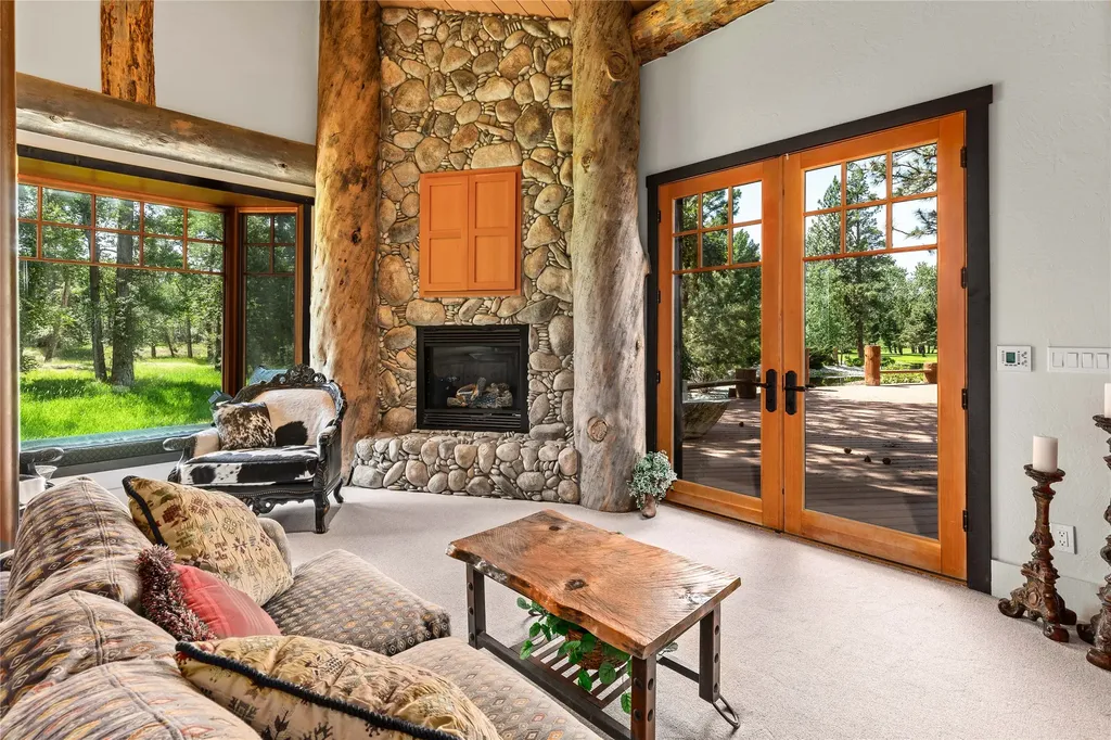 81 And 83 Bell Crossing W Stevensville MT 59870