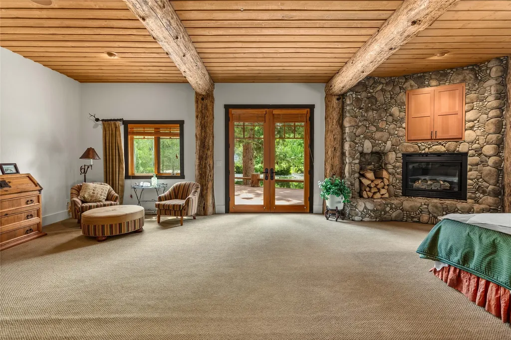 81 And 83 Bell Crossing W Stevensville MT 59870