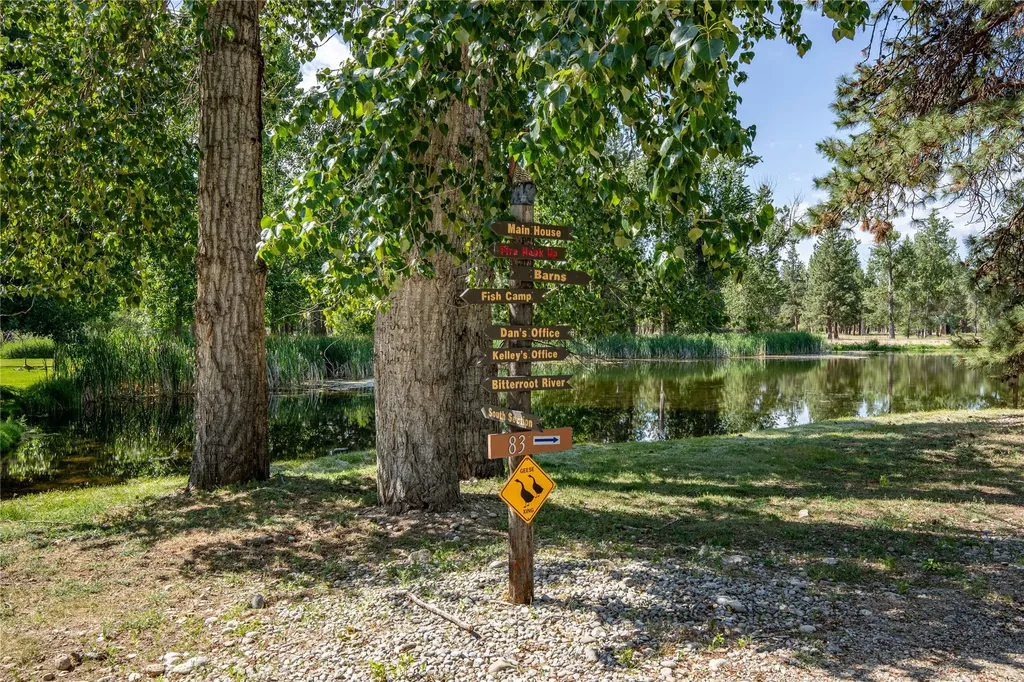 81 And 83 Bell Crossing W Stevensville MT 59870