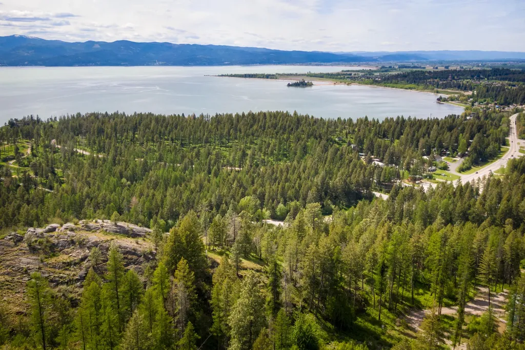 28 Doubletree Drive Bigfork MT 59911