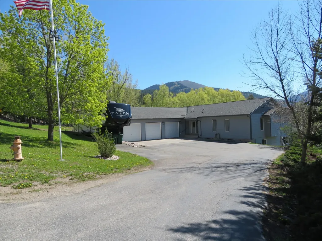 1900 Meadowview Court Missoula MT 59802