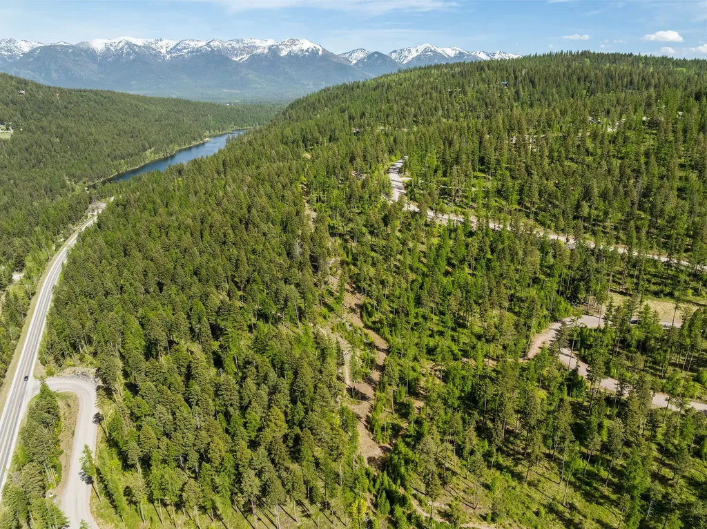 210 Trading Post Trail Bigfork MT 59911
