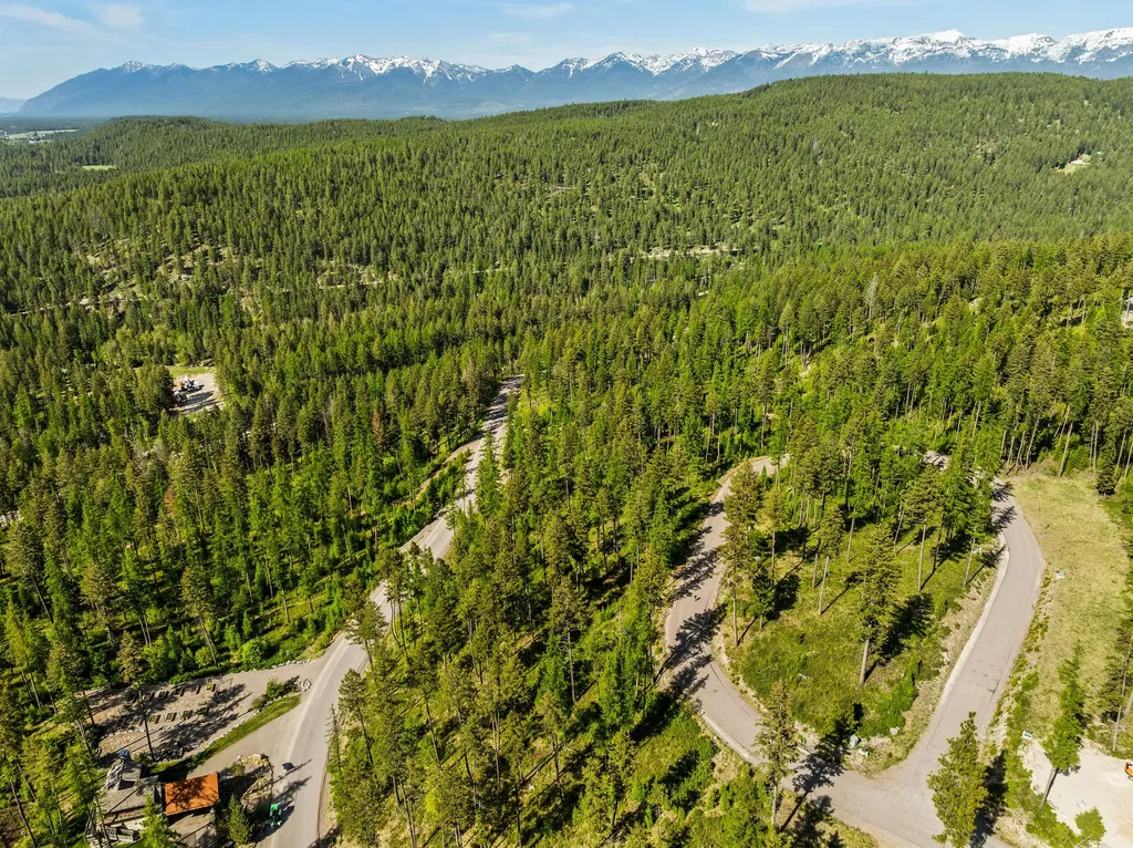 150 Trading Post Trail Bigfork MT 59911