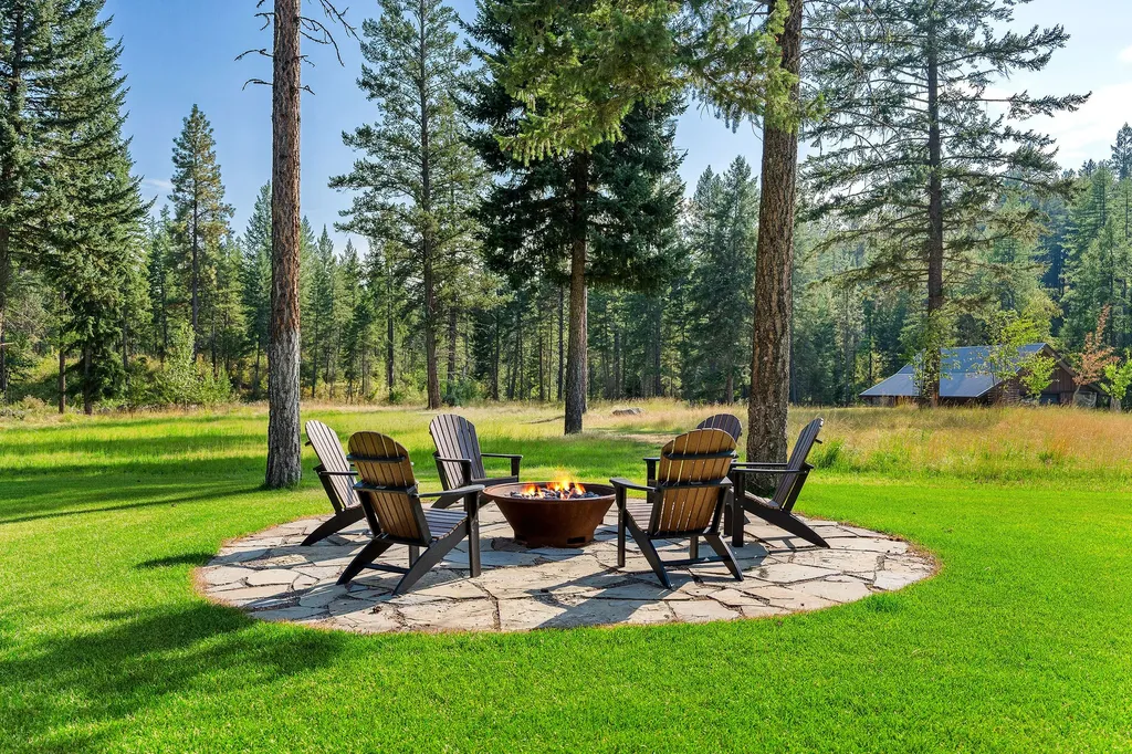 40 Bridle Court Bigfork MT 59911