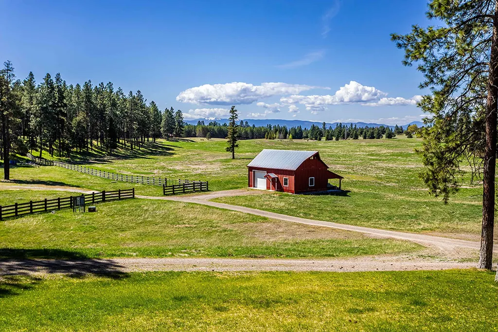 560 Windfield Lane Columbia Falls MT 59912