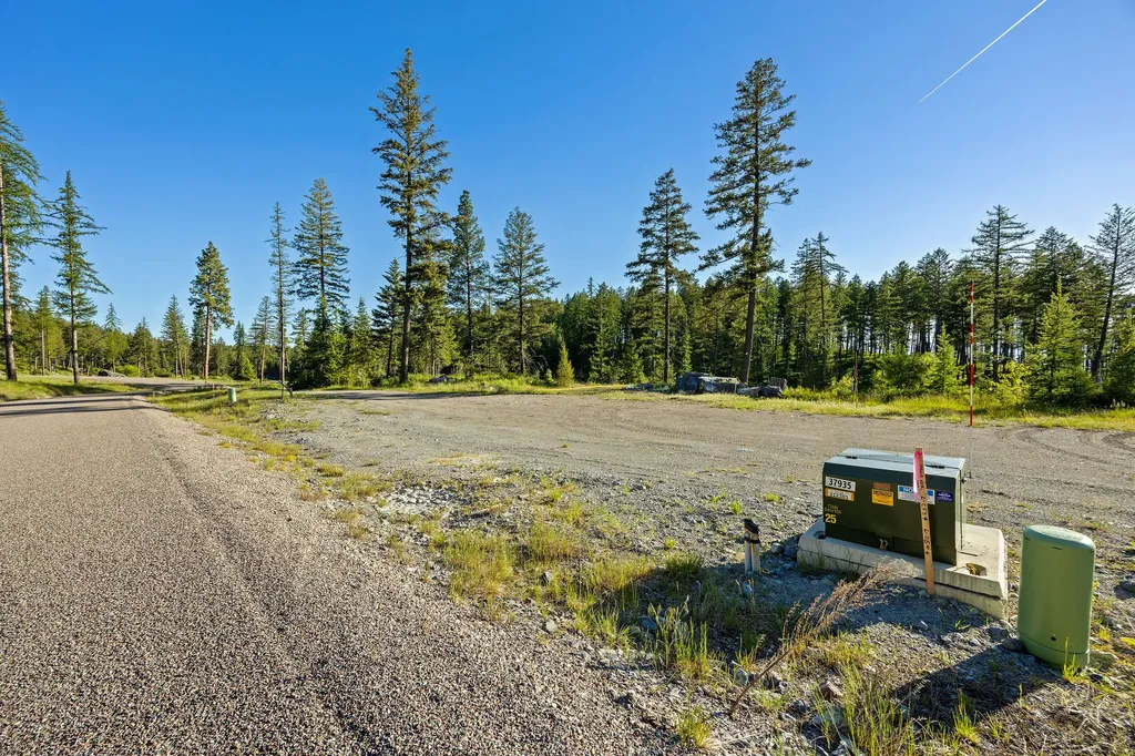 50 Trails End Court Bigfork MT 59911