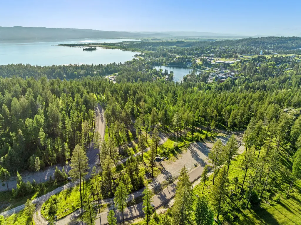 50 Trails End Court Bigfork MT 59911