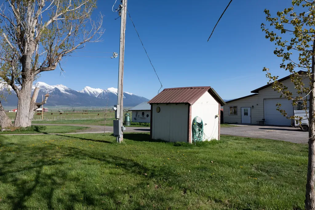 37521 Dublin Gulch Road St Ignatius MT 59865