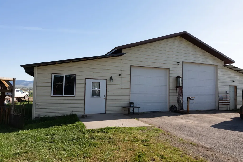 37521 Dublin Gulch Road St Ignatius MT 59865
