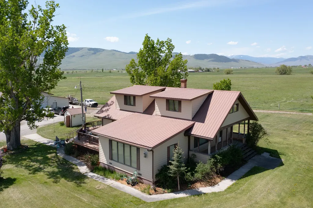 37521 Dublin Gulch Road St Ignatius MT 59865