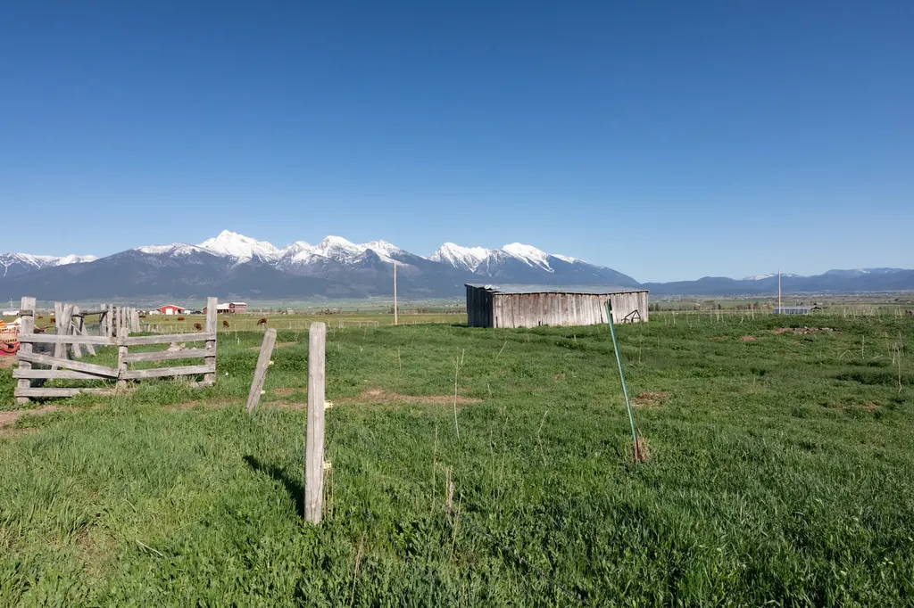 37521 Dublin Gulch Road St Ignatius MT 59865