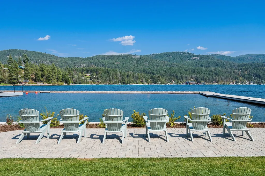 205 Trading Post Trail Bigfork MT 59911