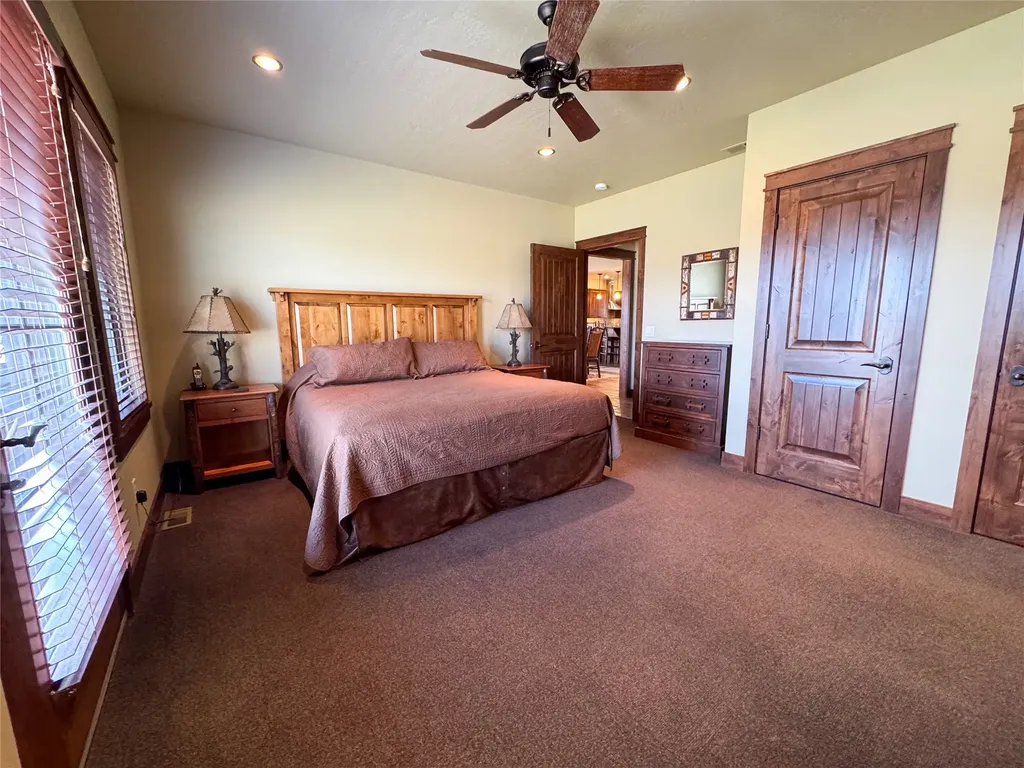 100 Snowberry Path Melrose MT 59743