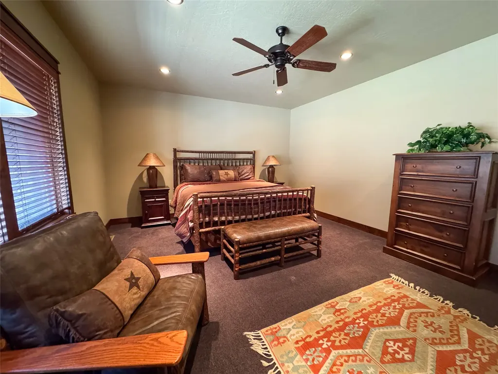 100 Snowberry Path Melrose MT 59743