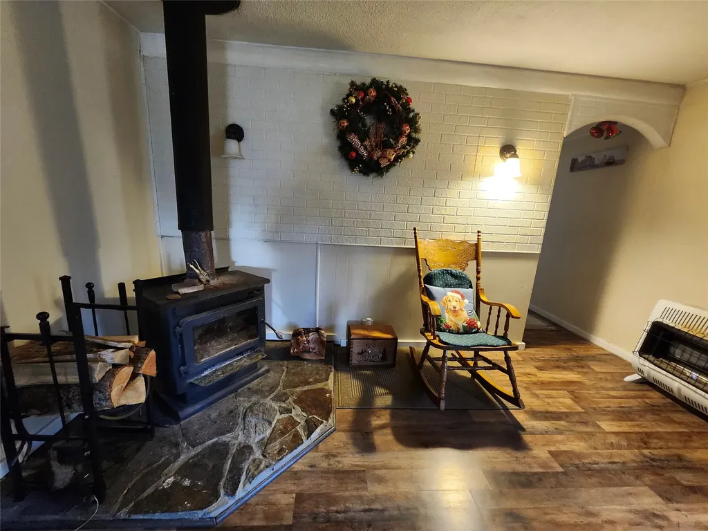 189 Buffalo Bill Road Plains MT 59859