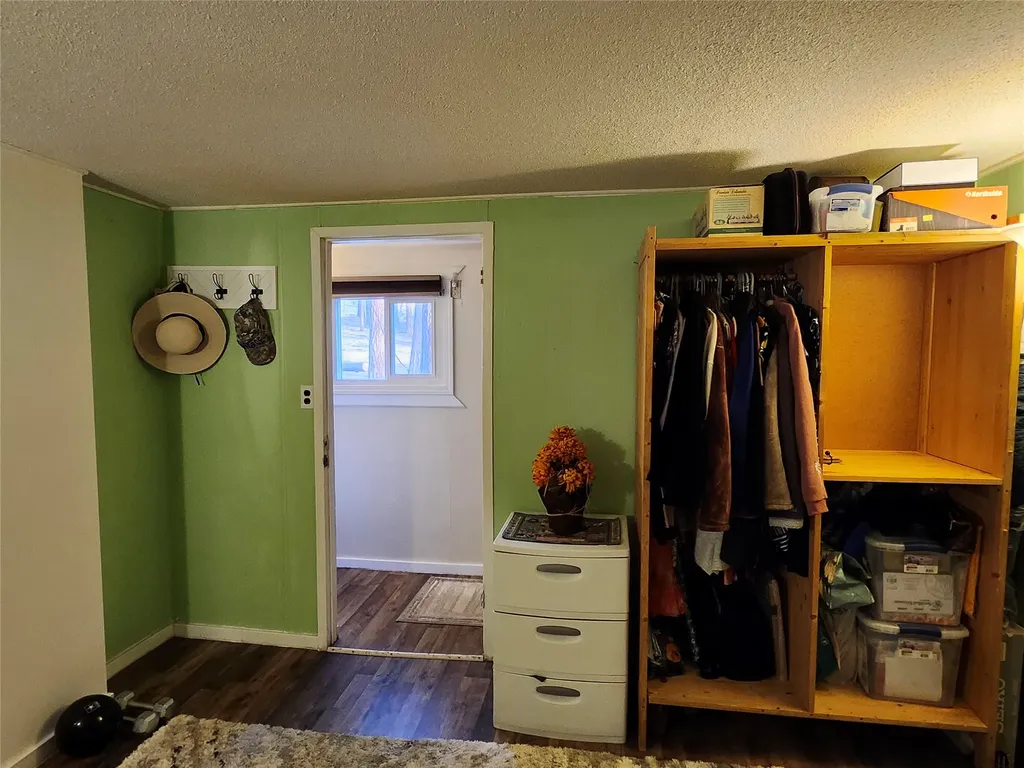 189 Buffalo Bill Road Plains MT 59859