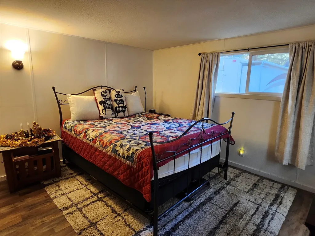 189 Buffalo Bill Road Plains MT 59859