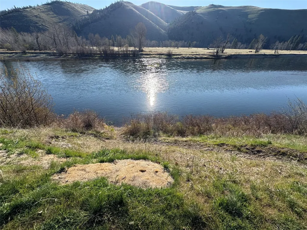Nhn Hughes Court Lolo MT 59847
