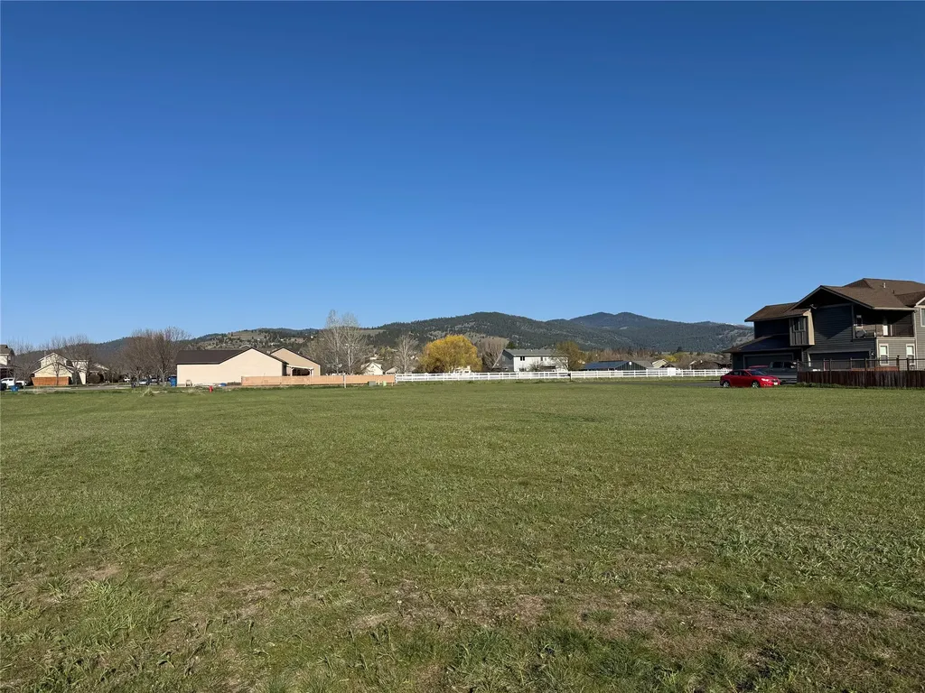 Nhn Hughes Court Lolo MT 59847
