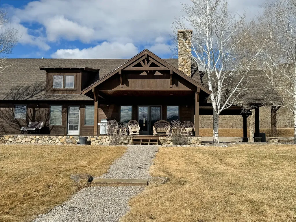 100 Snowberry Path Melrose MT 59743