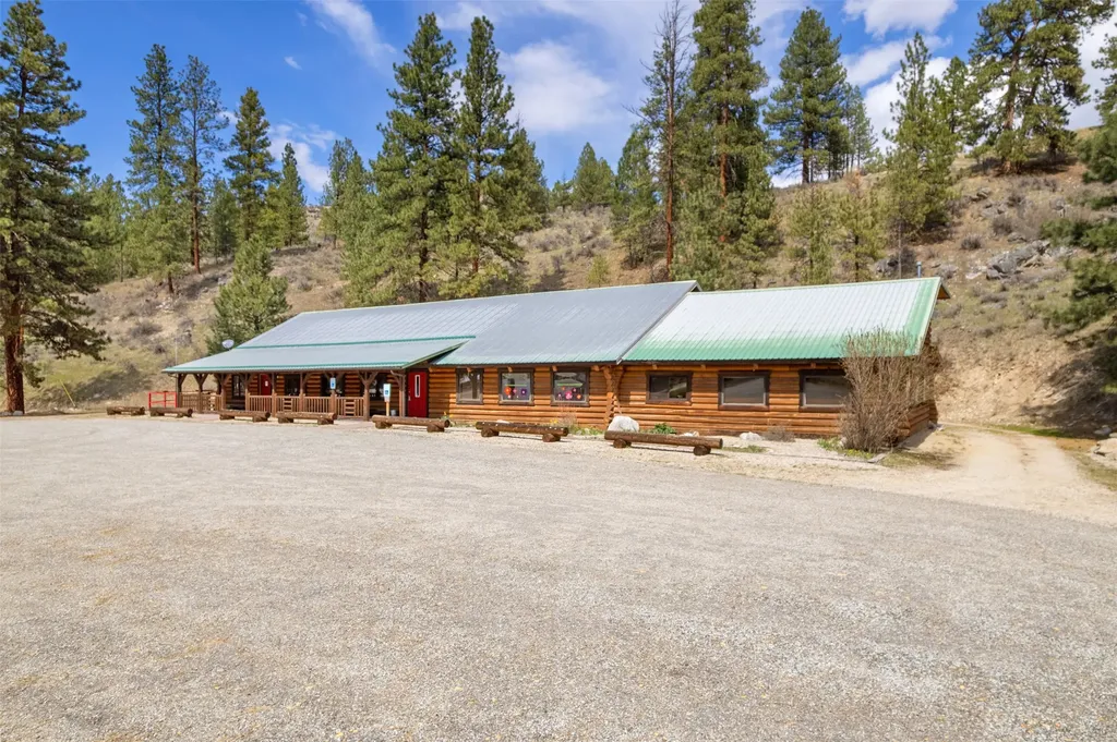 5388 Us Highway 93 S Conner MT 59827