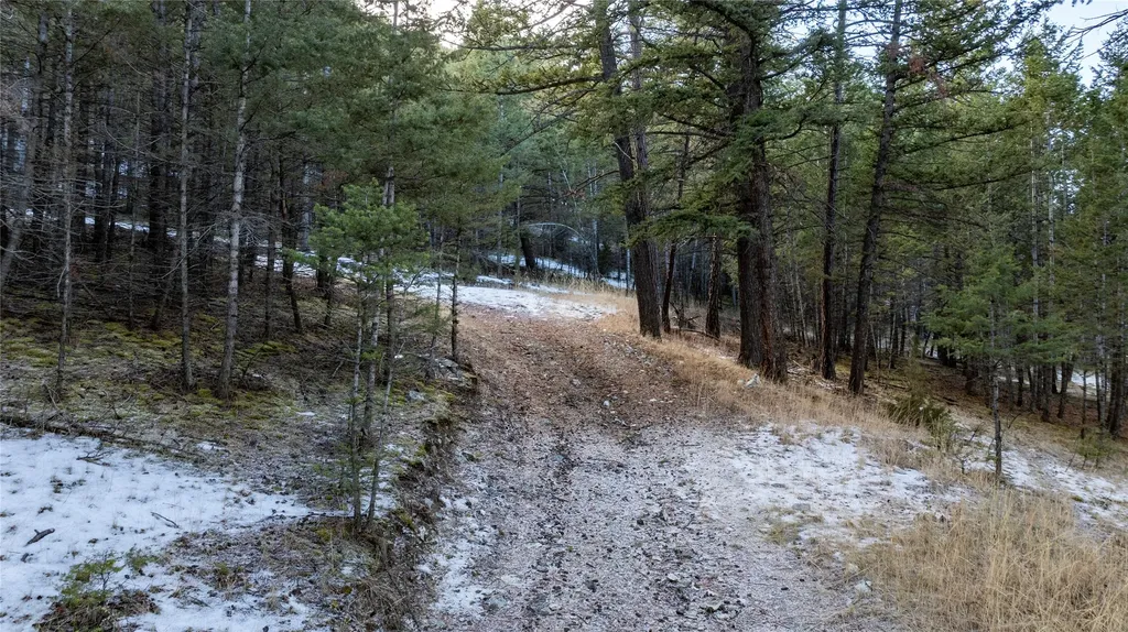 297 S Hills Road Clancy MT 59634