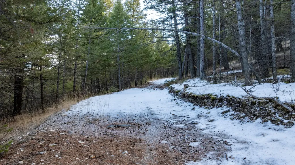 297 S Hills Road Clancy MT 59634