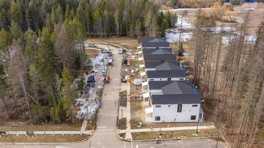 266 Canopy Trail Whitefish MT 59937