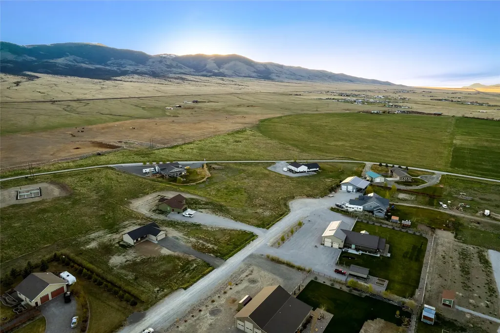 15 Tara Drive Townsend MT 59644