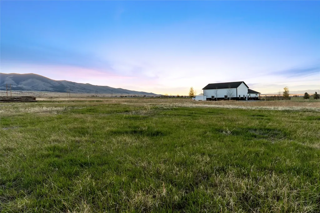 15 Tara Drive Townsend MT 59644