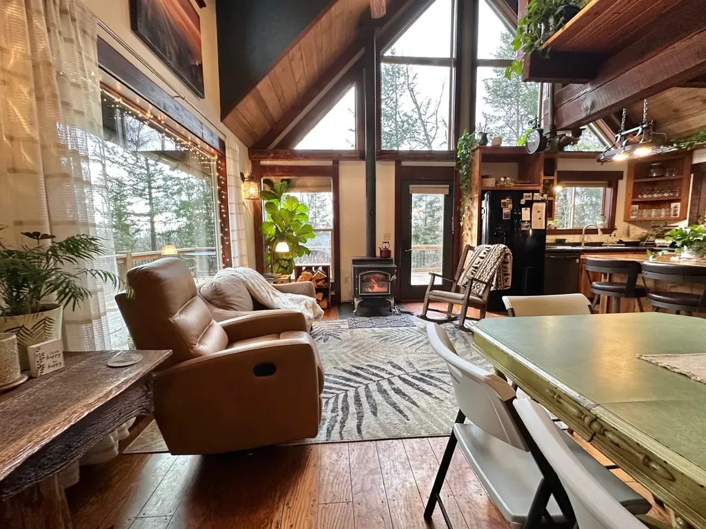 41510 Canal Road Ronan MT 59864