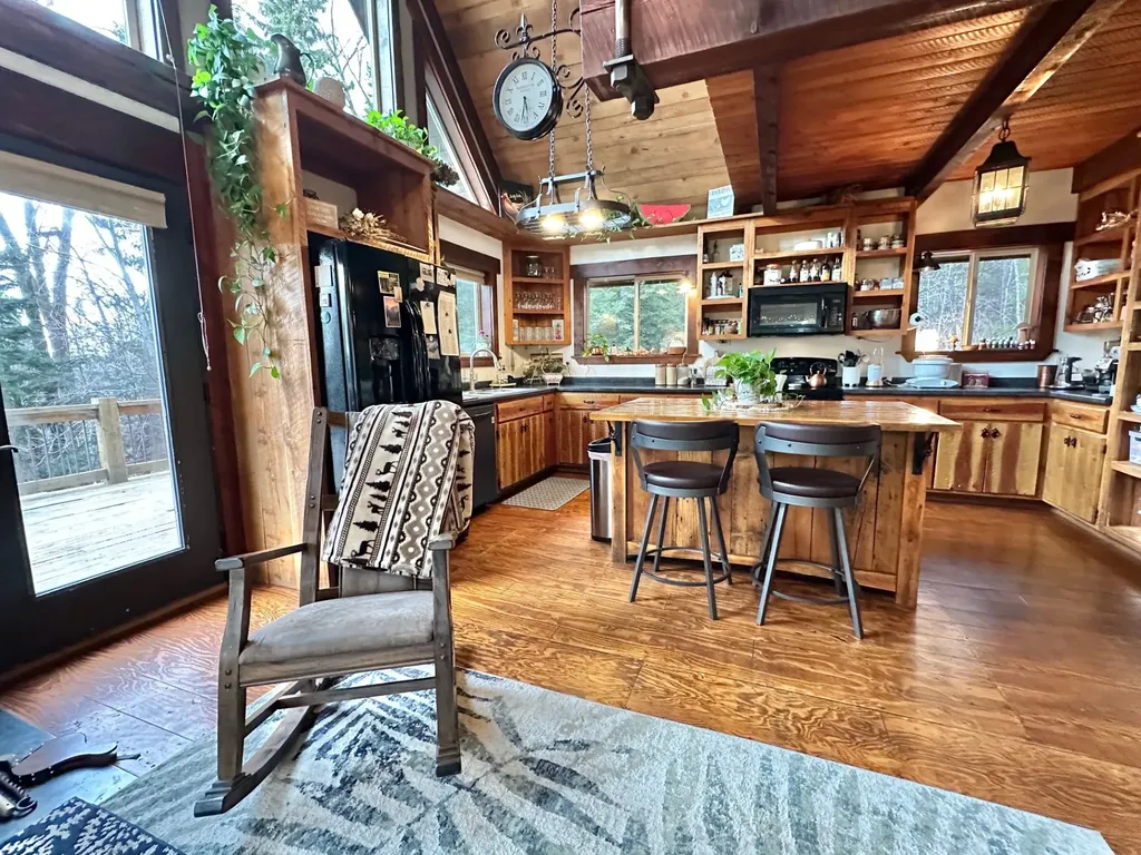 41510 Canal Road Ronan MT 59864