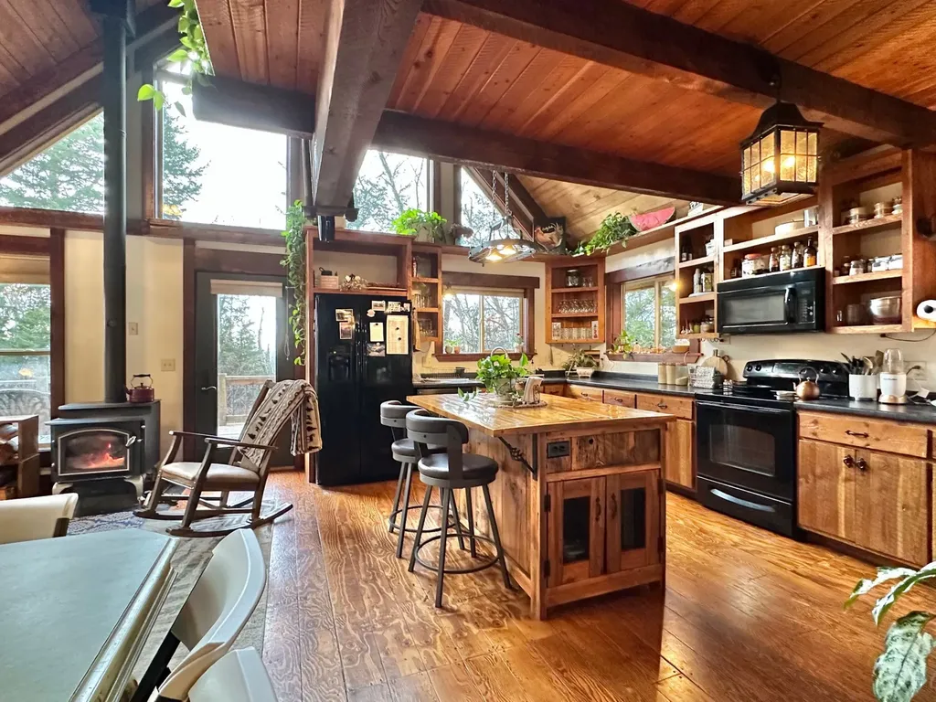 41510 Canal Road Ronan MT 59864