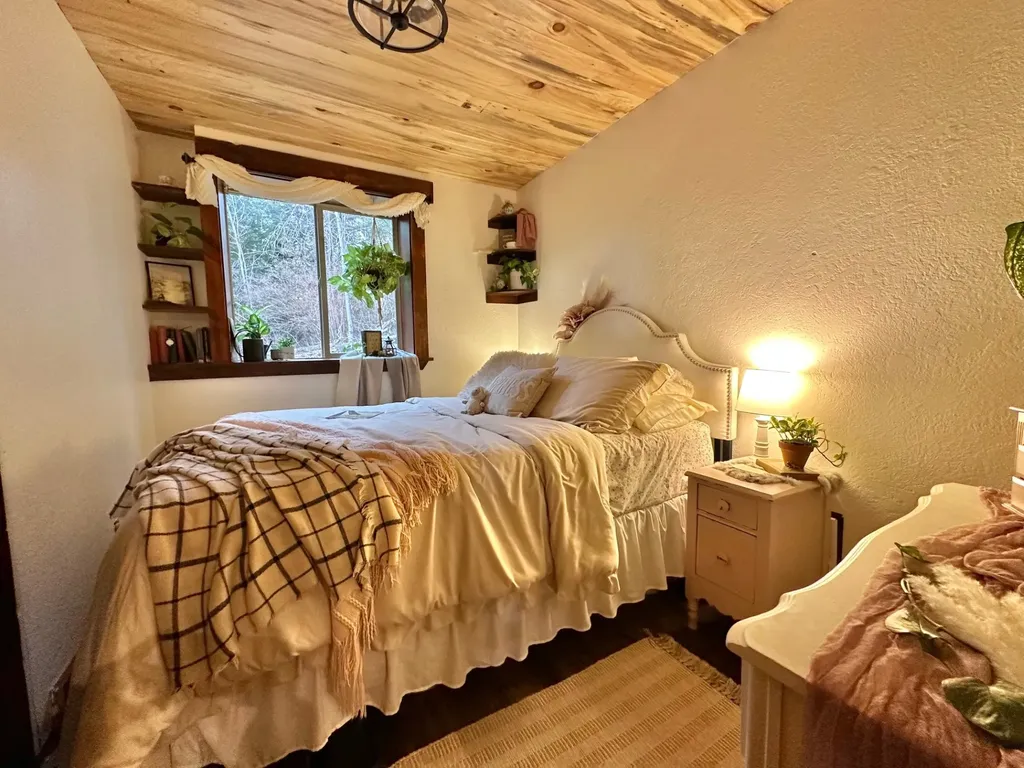 41510 Canal Road Ronan MT 59864