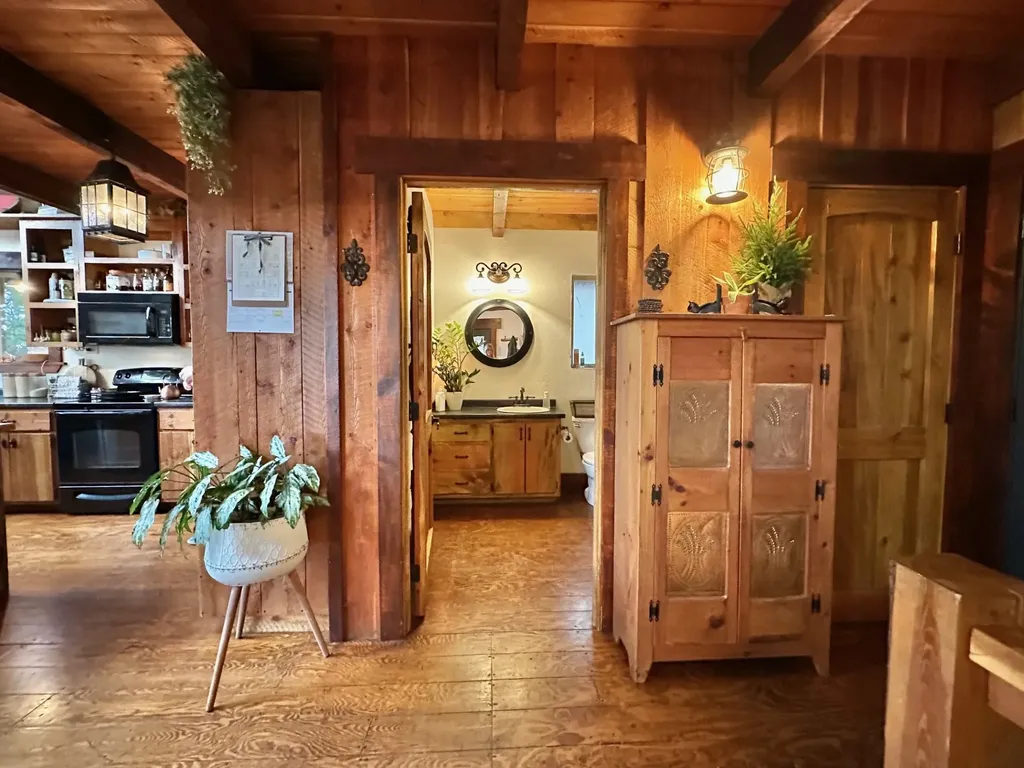 41510 Canal Road Ronan MT 59864