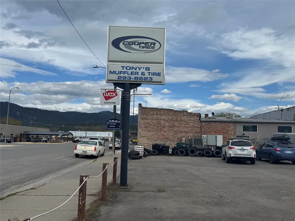 109 W 2nd Street Libby MT 59923