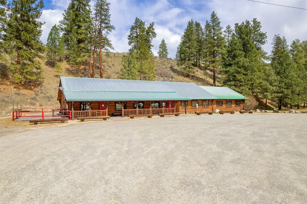 5388 Us Highway 93 S Conner MT 59827