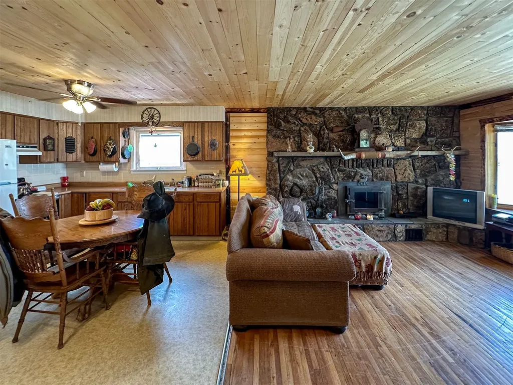1140 5th Avenue Vaughn MT 59487
