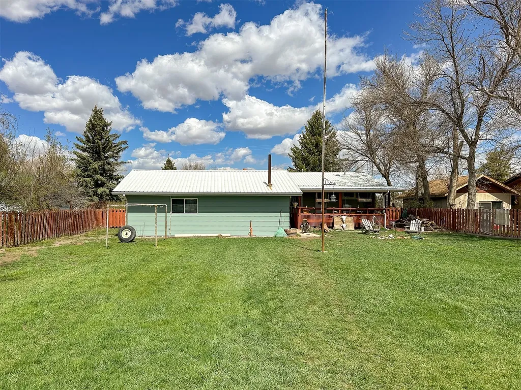 1140 5th Avenue Vaughn MT 59487
