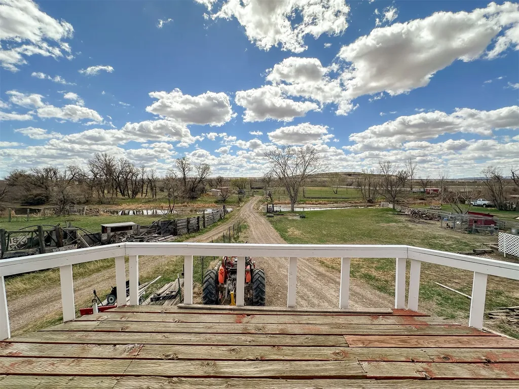 1140 5th Avenue Vaughn MT 59487