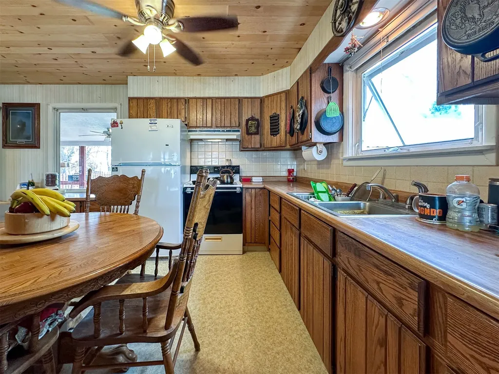 1140 5th Avenue Vaughn MT 59487