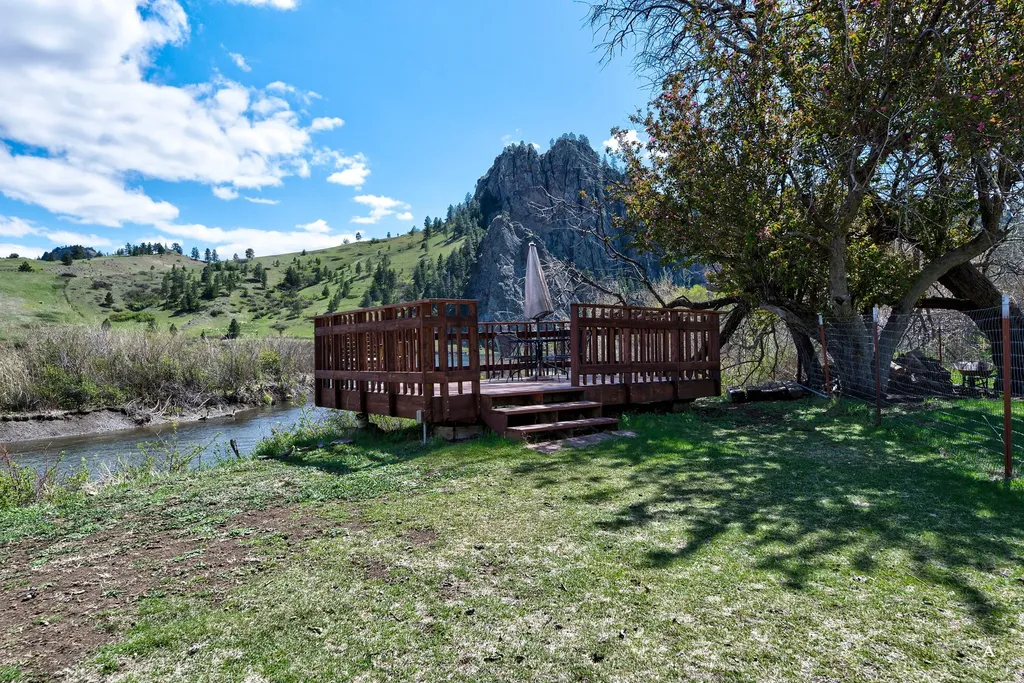 71 Seibold Lane Cascade MT 59421