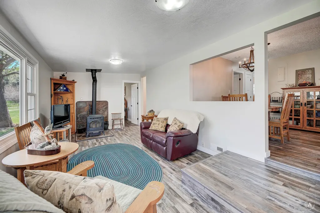 71 Seibold Lane Cascade MT 59421