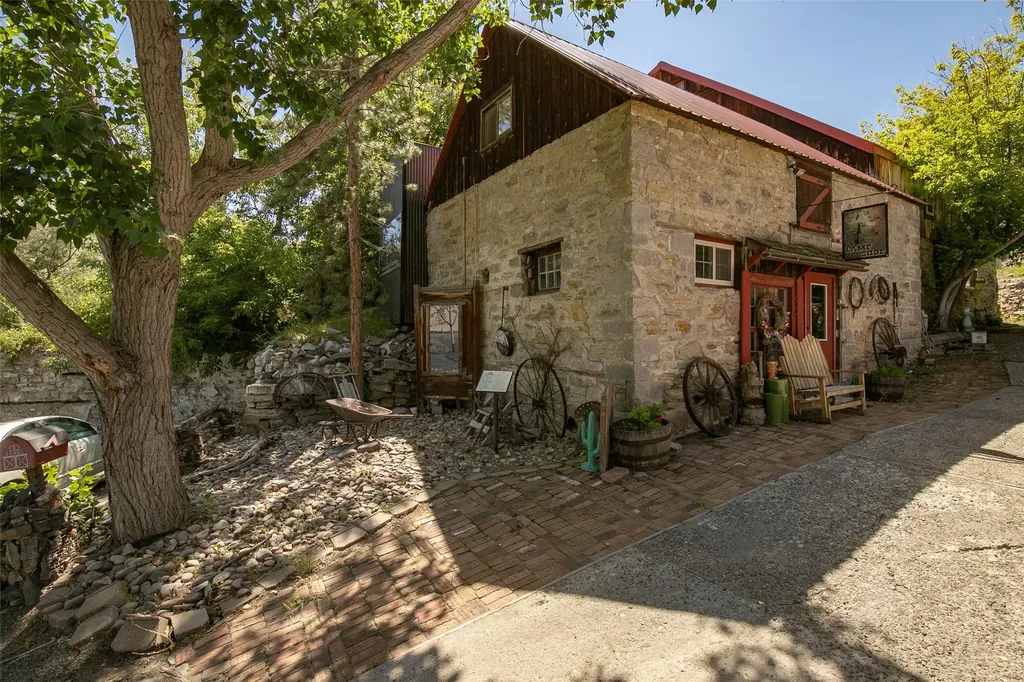 316 S Park Avenue Helena MT 59601