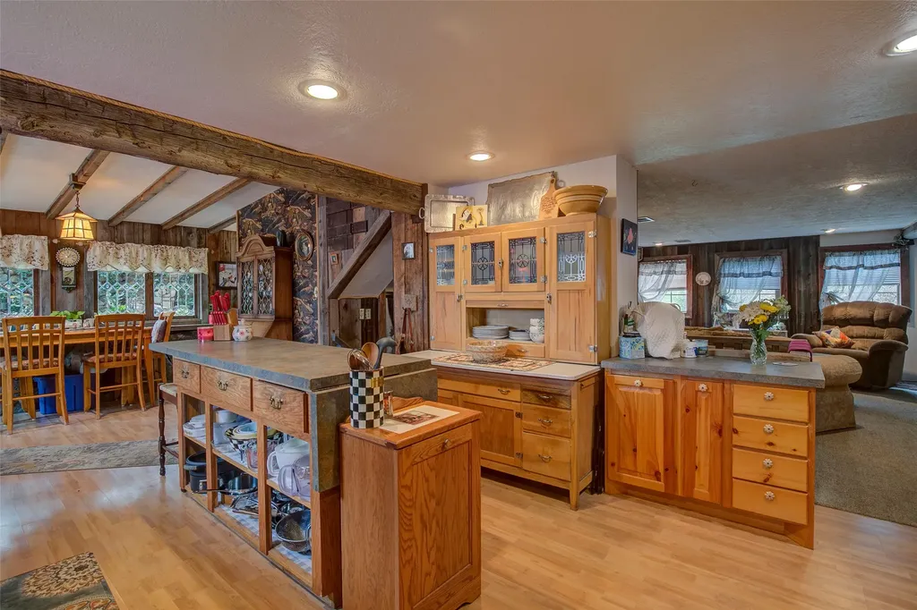 316 S Park Avenue Helena MT 59601