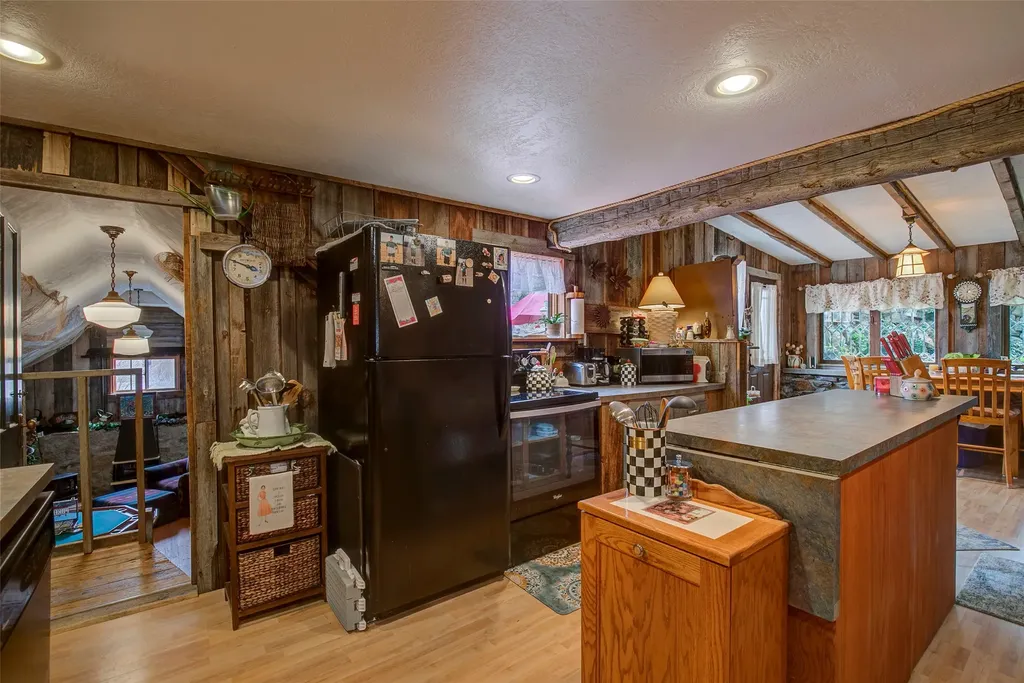 316 S Park Avenue Helena MT 59601
